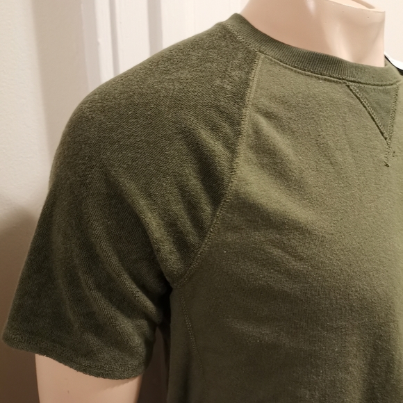 🆕Abercrombie & Fitch Olive SS Sweatshirt US XS - Picture 6 of 15